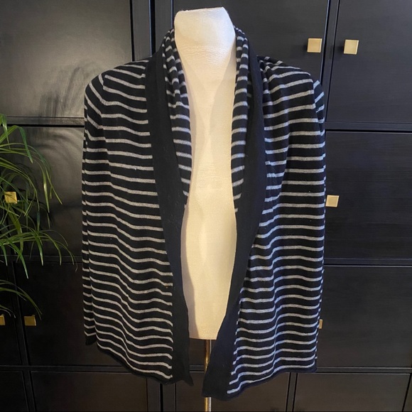 JOIE black and white striped cardigan - Picture 2 of 7